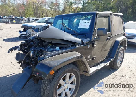 2011 Jeep Wrangler 70Th Anniversary z USA, uszkodzony, nr VIN 1J4AA7D10BL606259